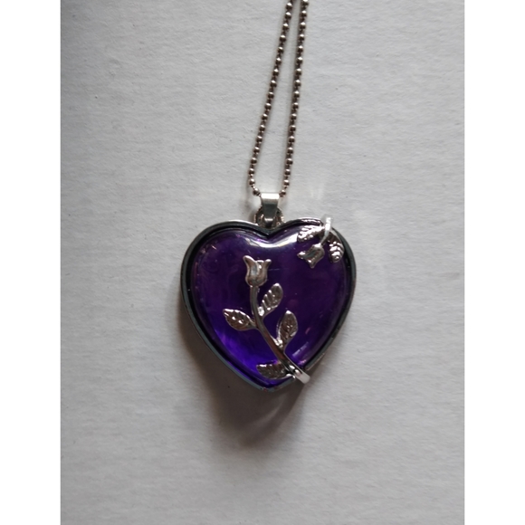 Purple Heart Stone Floral Silver Pendant Necklace - Picture 3 of 4